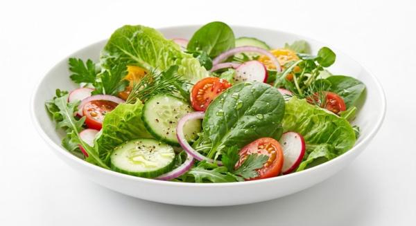YEŞİL SALATA